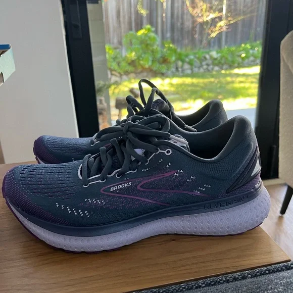 Brooks || Glycerin 19 Running Shoes || W 8.5/40 || brand new in box! - Picture 3 of 10